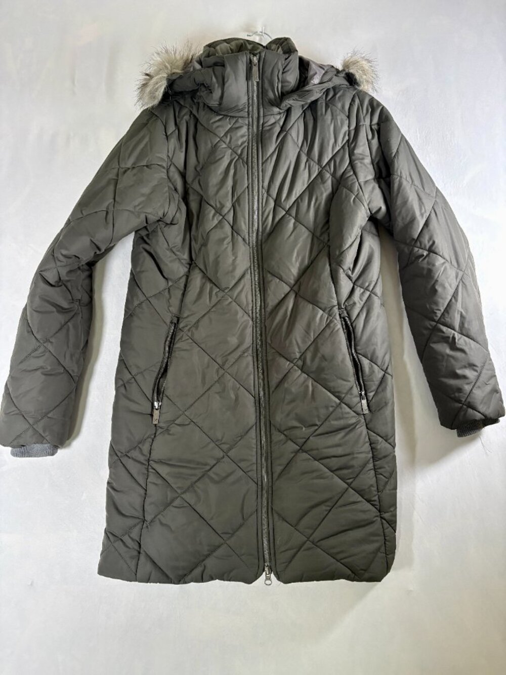 Denver Hayes Hyper-Dri T-Max Women’s Medium Long Quilted Winter Coat